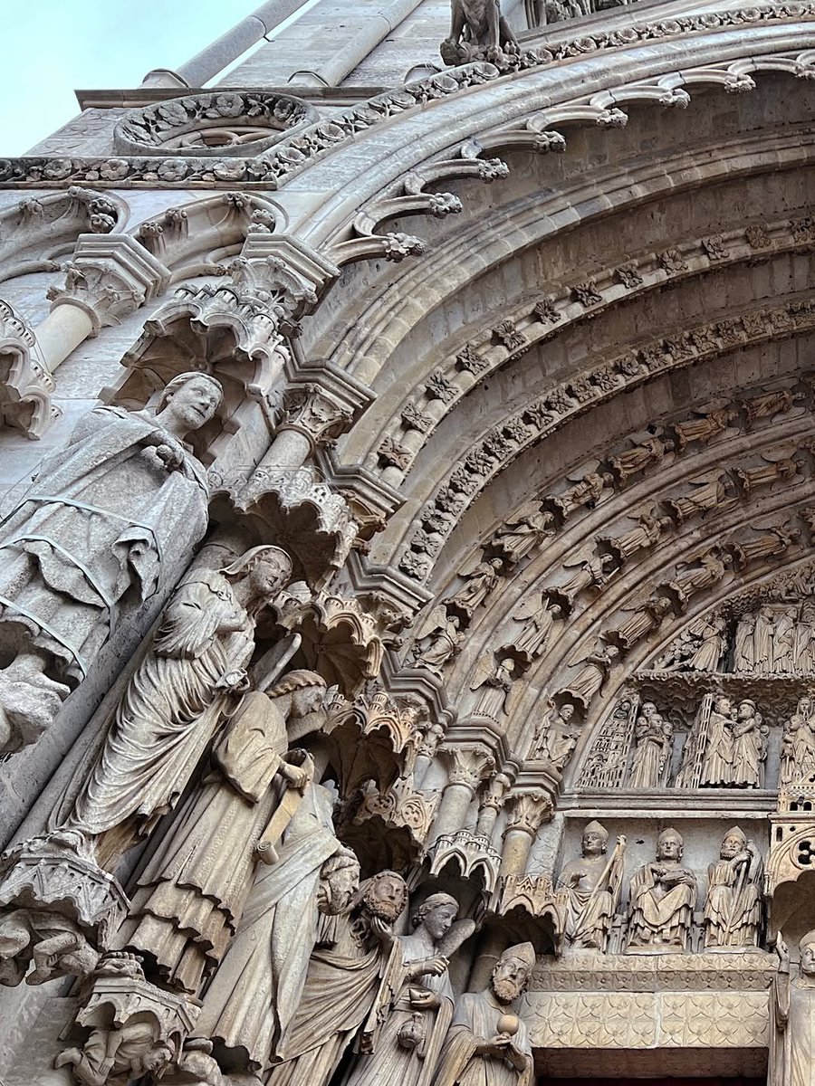 Dee_Floki's tweet photo. Amiens is definitely one of the world’s greatest works of Gothic architecture. https://t.co/msce87TUmg