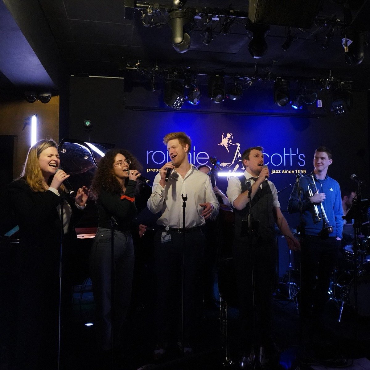 DFTCband's tweet photo. Happy Flashback Friday! Here's us at @officialronnies a few years ago. Good times indeed! https://t.co/qrwZLX3m5h