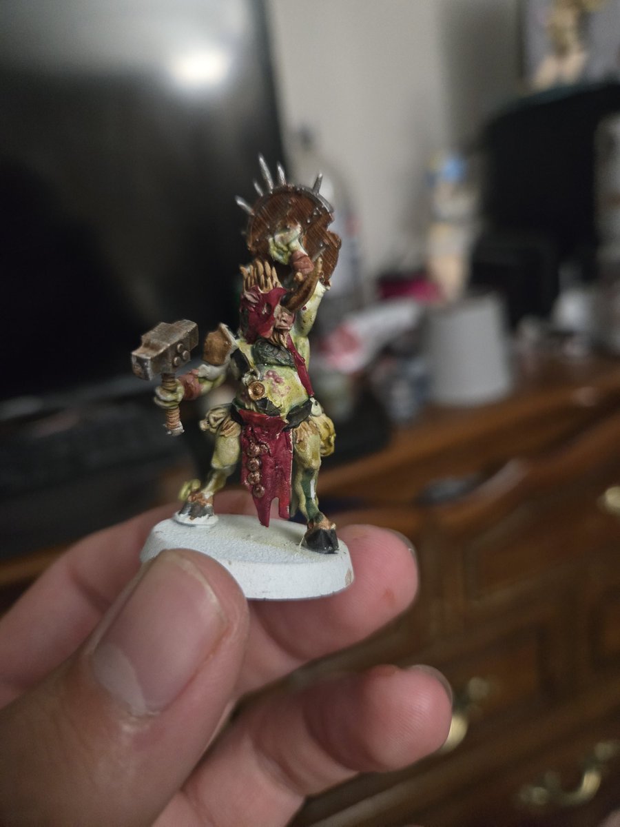 DorkAssJC's tweet photo. Just gotta finish two more of these guys and all my Darkwater Pestigors are done https://t.co/8JRTKWY2G6