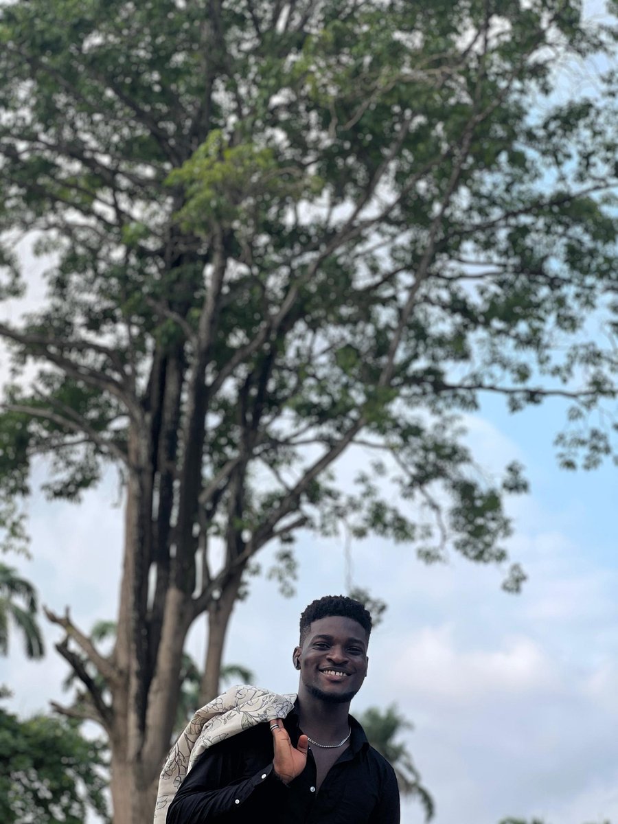 DavidIgho4's tweet photo. Grateful for another year, birthday boy.🤲🏿 https://t.co/OHNUhSnRh6
