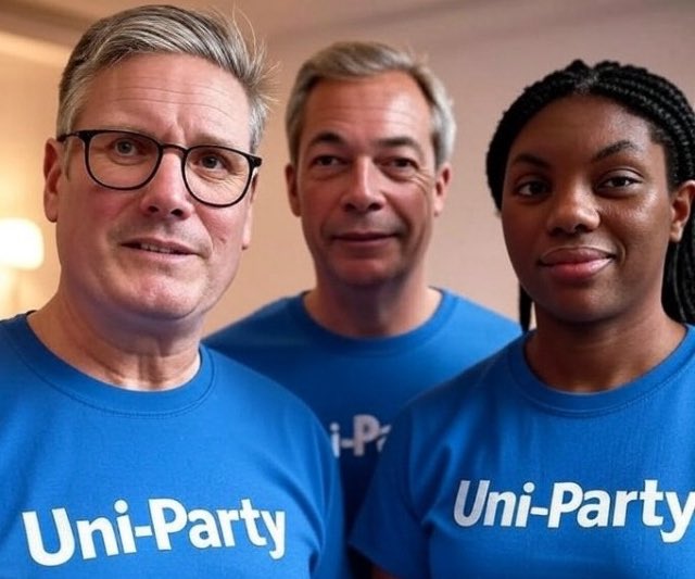 MackemDragon2's tweet photo. @Normanjam67 As far as I'm aware, Manchester, Greater or otherwise, does have Internet access.
#GovernedByMorons
#NotInItForTheElectorate
#OwnedByisrael https://t.co/qvMFdlzEjg