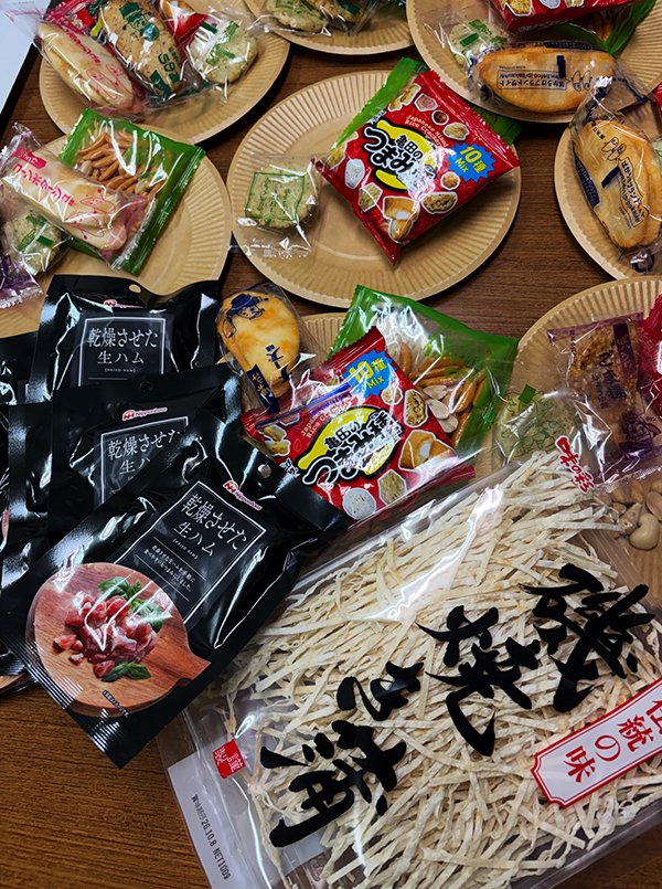 RizardHead's tweet photo. 今月は下記日程で Gallery Sabrum をオープンいたします。 ご来店はアポイントメント制にて承っておりますので、前日までにメールまたはお電話にてご連絡をお願いいたします。
6/20（土）13:00～20:00 
6/21（日）13:00～19:00 ※営業終了後は撤収作業のため、18時までのご入店をお願い��たします。 https://t.co/T5ZZbi27mG