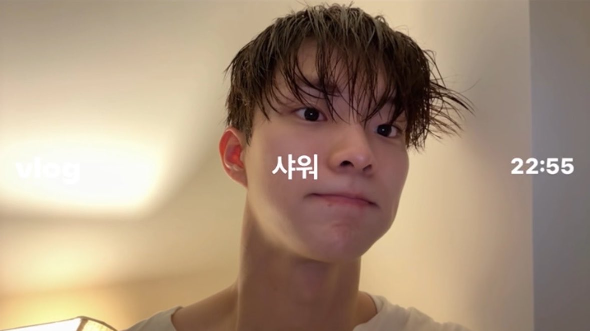 bamjiya's tweet photo. 길거리에 뻐큐들 다 꺼지고 큐만 남으라고 제발........ https://t.co/h2sEMOI7Xk