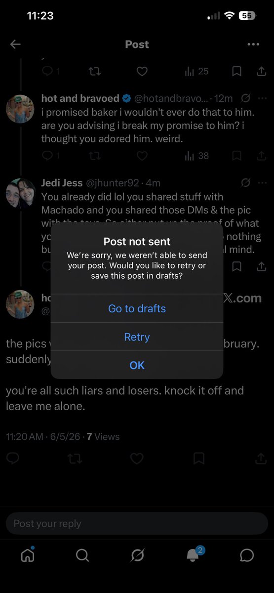 jhunter92's tweet photo. Someone can’t handle being called out by other women for her bad behavior 😂🤣😂 https://t.co/HLciUBsGE8