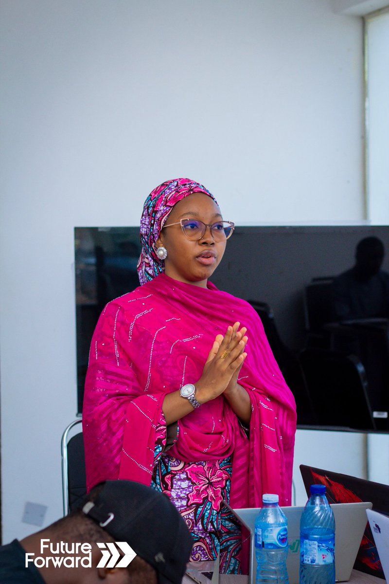 Zainab_S_Idris's tweet photo. I don’t just teach content creation.
I build creators.

Last month I facilitated the Visual Content & Content Creation track at the Creative Lab – Kaduna Edition (Future Forward Project by  @ilead4africa) supported by @Upwork foundation. 

In just two days, my team went from learning → building → presenting…

and emerged as the winning group. 🏆

This is what happens when:
– learning is practical
– creativity is nurtured
– and young people are trusted to execute. 

Africa doesn’t have a talent problem.
We have a structure and access problem.

And I’m committed to fixing that — one room, one program, one community at a time. When you combine creativity, technology, and the right mentorship, young people don’t just learn — they build, they express, and they lead.

Grateful for the opportunity to contribute to shaping the next generation of creators and innovators.

More of this work. Always.

Thank you Mohammed Bayero Yayandi of YandyTech Community for this wonderful opportunity. 

Open for collaborations, contact: @creativityenthu

#creativityenthusiast #localvoiceglobalimpact #impact #contentcreator #development