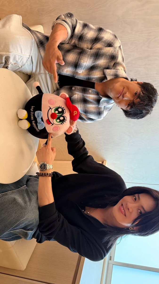 YUTACENTRAL's tweet photo. [260605 YUTA Instagram​ Story Update]

💬 Yu-kun and Yu-chan🦋

#YUTA #中本悠太 #ユウタ #유타 https://t.co/7HeCpvpLcg