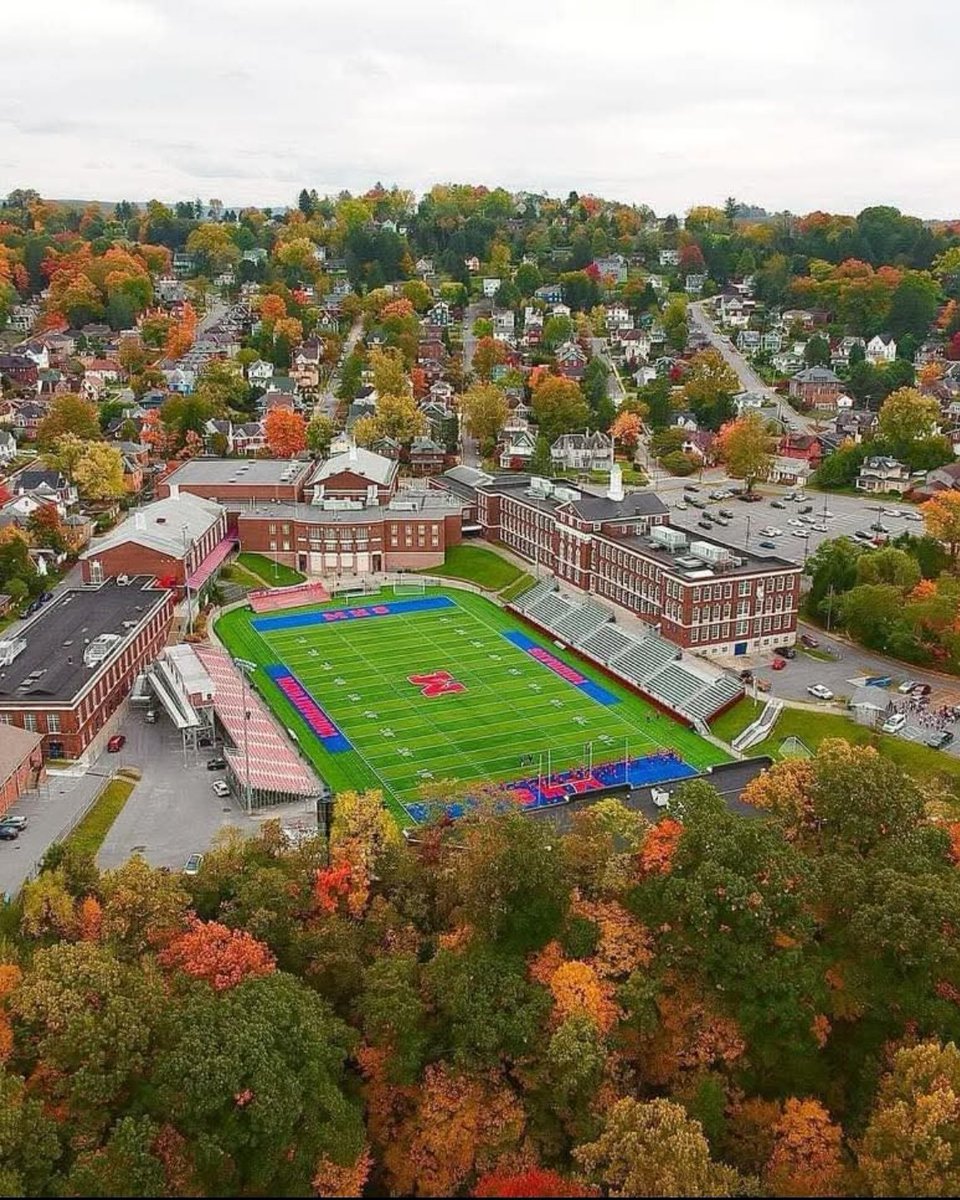 rudycarrillojr6's tweet photo. After great consideration, I am blessed and excited to announce that I will be continuing my academic and athletic career at Morgantown High School! #GoMohigans @CoachBiserMHS @SportsTalk_304 @PrepRedzoneWV @CoalfieldsCo @UltraWVSports1K @MohiganFootball @Motion7v7 https://t.co/Dl7Xr9vBfi