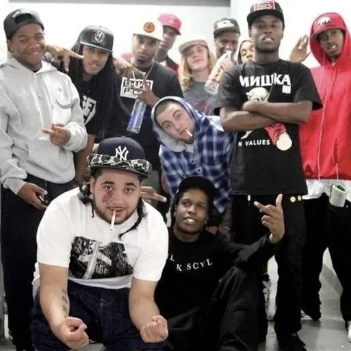 dtmpmusic's tweet photo. What’s the best era of hip hop?

80s, 90s, 2000s or 2010s? https://t.co/BVkn6oHFbs