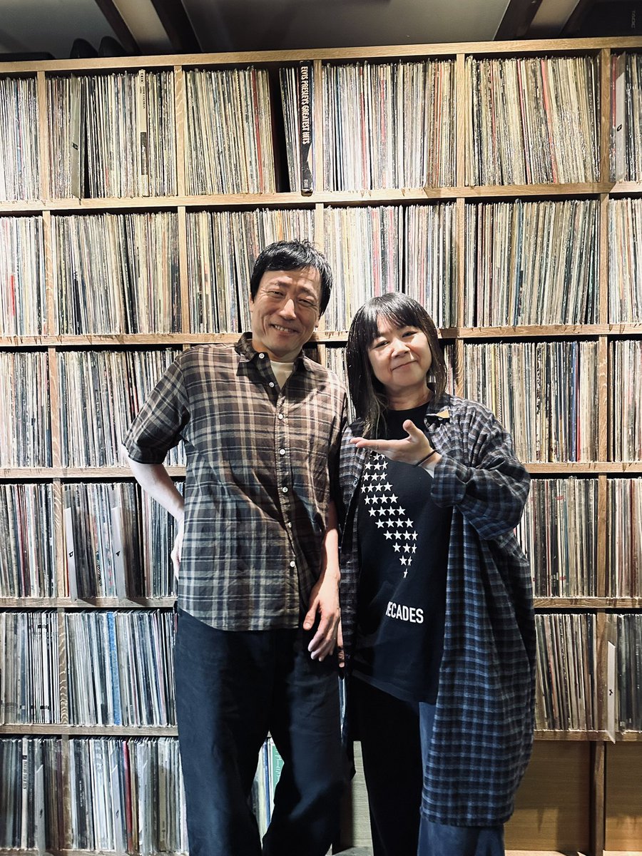 migumusic's tweet photo. 渋谷にあった道玄坂ロックというBARが移転して今京都にあるんです。
リッスン京都というお店。

ほぼ同じで安心しました。

#京都 https://t.co/RuCidGqzXY