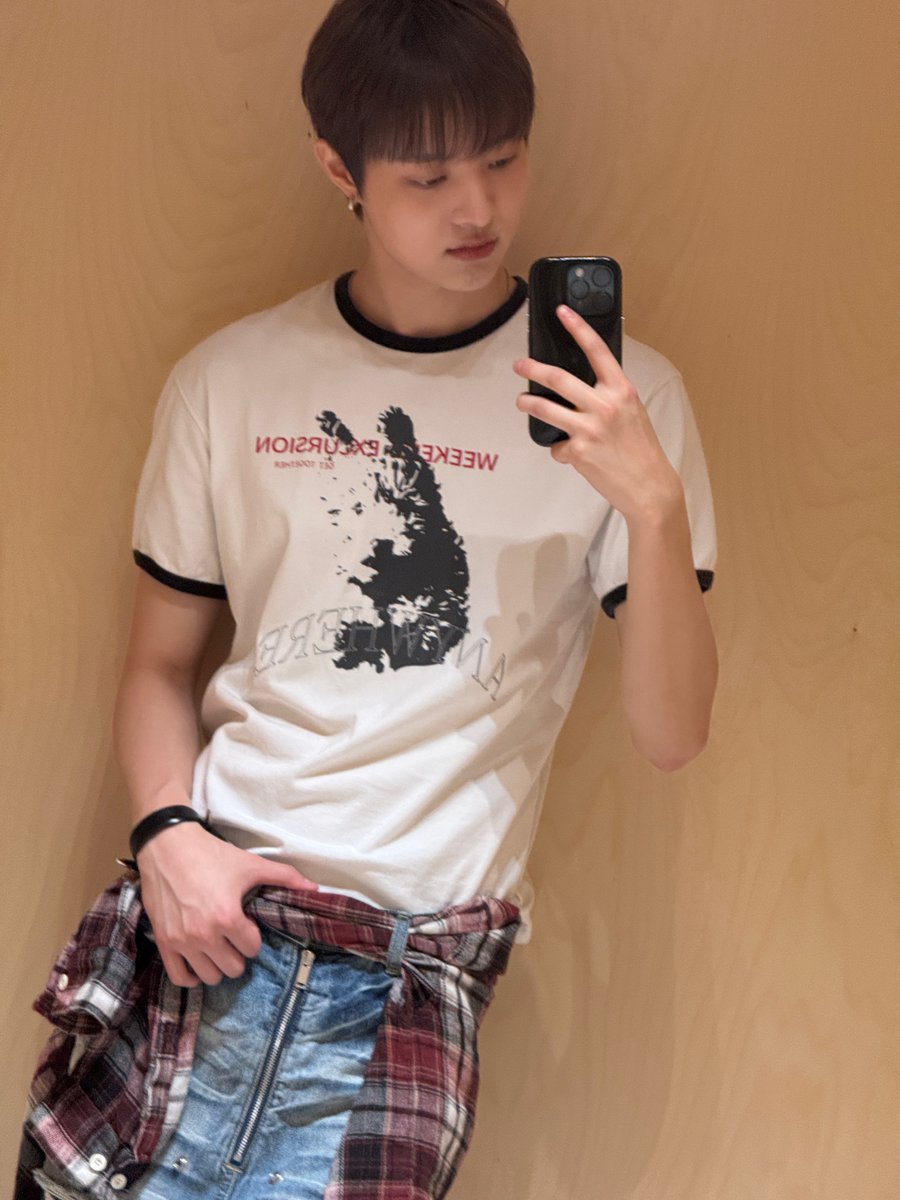 man9chi's tweet photo. 표정에서부터 잦신감이 넘치잖아지금 https://t.co/08gCI427xO