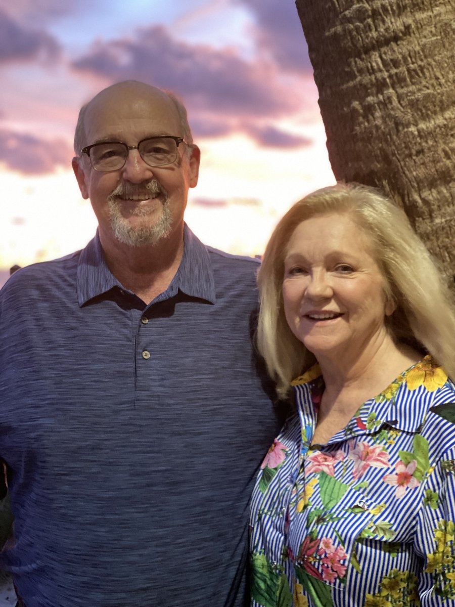 DrakeDentalLab's tweet photo. Early this morning Billy Drake sadly passed away surrounded by his loved ones. Billy was an amazing leader, husband, father, grandfather and friend. We will miss him dearly and always remember the legacy he is leaving behind. https://t.co/Zj7dEqE40P
