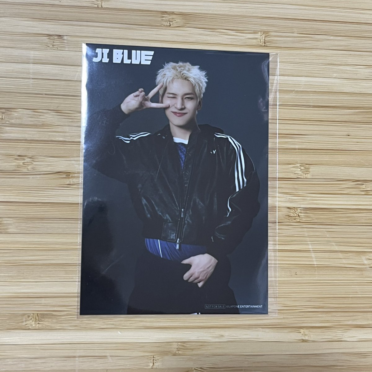 _03041103's tweet photo. JI BLUE JO1 INI 景色　トレカ　特典　セブンネット　L判ブロマイド　交換

(譲) 金城

(求) 同種　佐野

郵送になります
お気軽にリプ、dmお願いいたします🙇🏻‍♀️
#JIBLUE交換　#JO1交換　#INI交換 https://t.co/IK0BM2RJ3c