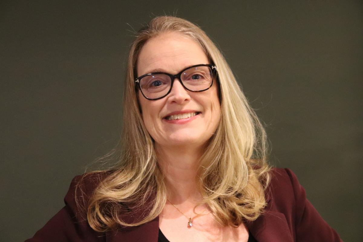 lovdata's tweet photo. Bente Franck-Sætervoll blir ny direktør i Lovdata

https://t.co/Yh1PjJtQ8L https://t.co/AApfDHk41I