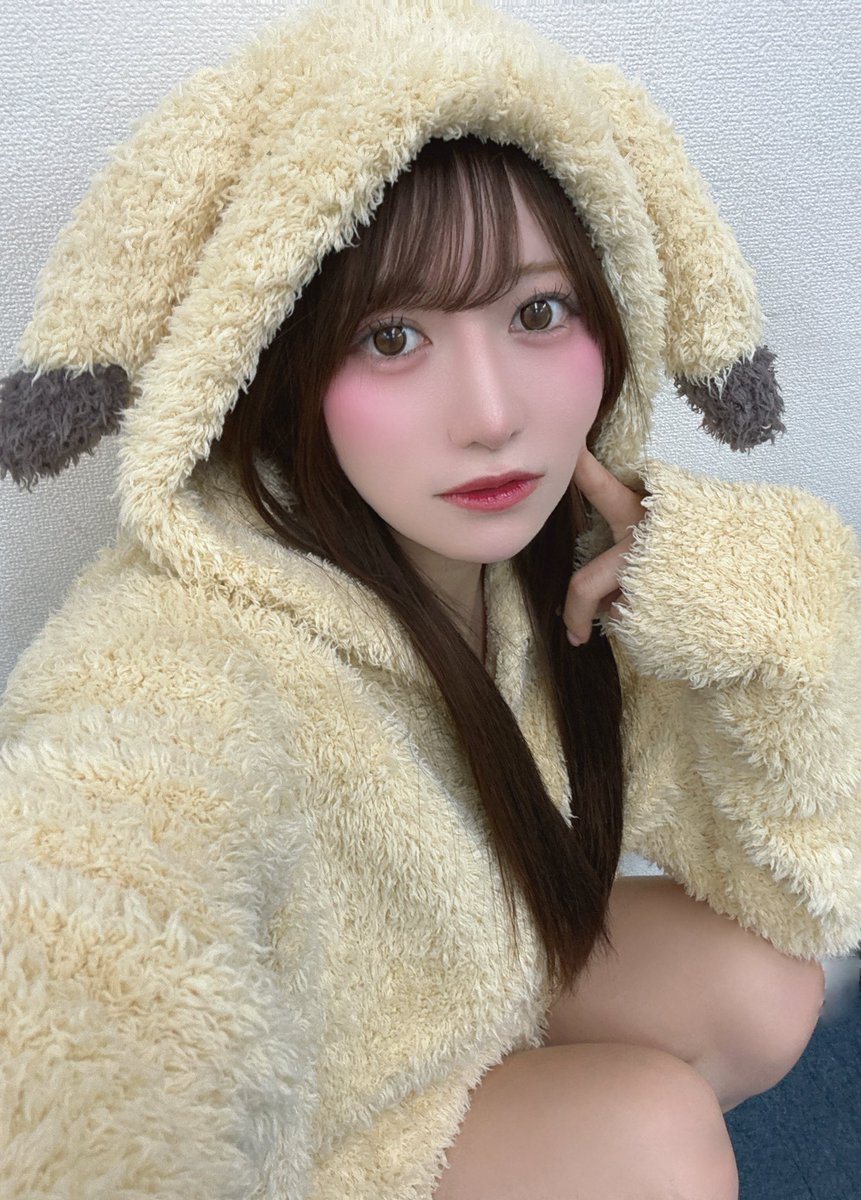 Momo_MATEMATE's tweet photo. 夢の中できみにあいたい https://t.co/E3kpnmCTMq
