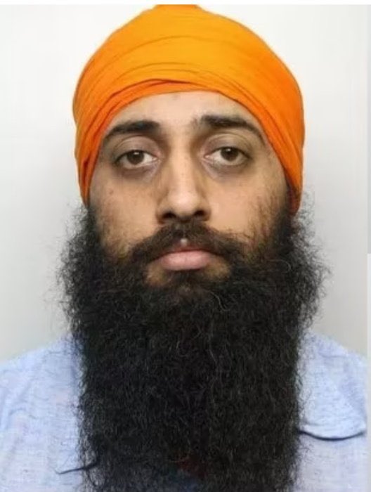 JaydaBF's tweet photo. The ringleader of the largest grooming gang ever convicted in the United Kingdom is Amere Singh Dhaliwal, a Sikh. https://t.co/R6x97JGwhO