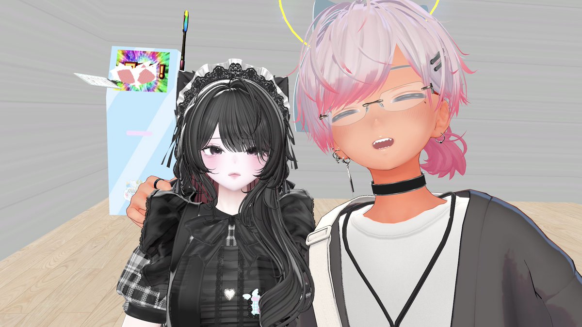 Name0202's tweet photo. 久しぶりのミルキースカイ！
テーブル席増えてメニューもめちゃかわになってた！
変わらず楽しく可愛く最高でしたー。
人力ガチャはめちゃ笑いました。
@milkysky___ https://t.co/c7Vm92Naok
