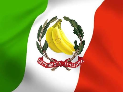 strange_days_82's tweet photo. Mettiamocelo in testa una volta per tutte: i governi eletti democraticamente non risolveranno mai i mali profondi e radicati di questo Paese.
Per cambiare davvero l’Italia servirebbe prima cambiare la mentalità bacata di gran parte degli italiani, ma è pura utopia.
Siamo una nazione allo sbando, in cui ognuno cerca di inculare l’altro, la mafia permea ogni livello come un cancro e gli onesti, sempre più vessati e spolpati, tengono ancora in piedi il carrozzone di uno Stato cattocomunista che distrugge il merito e alimenta con ferocia la delinquenza e la nullafacenza.
Diventeremo l’Argentina europea, condita con abbondanti carrettate di feccia importata.
Il declino perfetto per un popolo che se lo merita fino in fondo.
#Italia