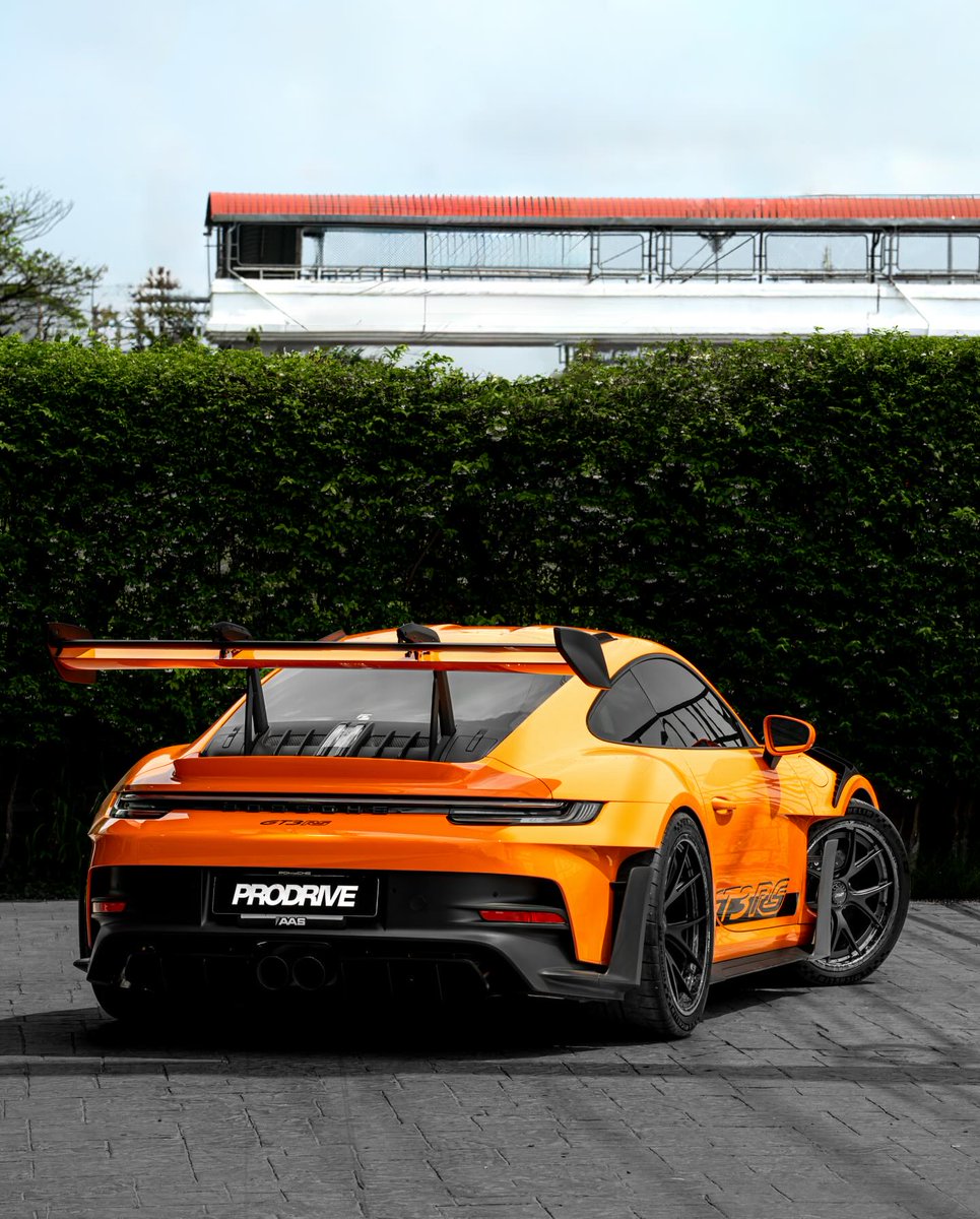 ApexDistrictX's tweet photo. Porsche GT3RS https://t.co/F3cmEtuz8t