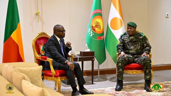 abcglobalcomm's tweet photo. #BENIN #AES – Pour relancer les échanges commerciaux avec ses voisins sahéliens, une meilleure coordination contre l’insécurité est indispensable.
 🔗 https://t.co/bFg2slSOve
#Sécurité #Commerce #Sahel https://t.co/aTnbBqt9UT