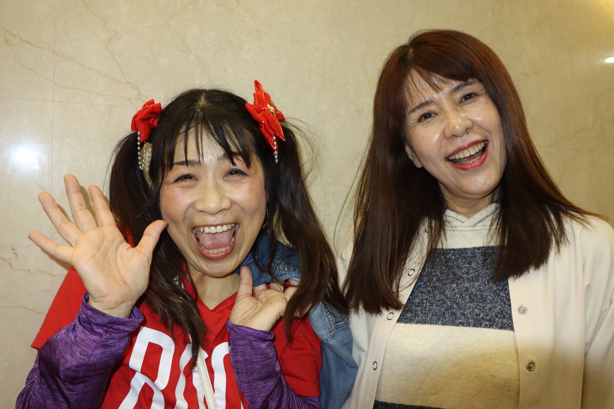 anjyo4028's tweet photo. 明日は #劇団lovepunkで
念願の #黄昏ロック
#私の彼は認知症
の #ＭＶ撮影 !イェー！
今回はめちゃ攻めた衣装！のはずがどうした沼子
めっちゃおデブさん💦💦
明日、あみタイツはけないかもー。💦
でも一年に一度
#MV撮影 できるなんて私は幸せものだー。ありがトゥース！
写真は最近の写真！テイストが違いすぎるなぁー