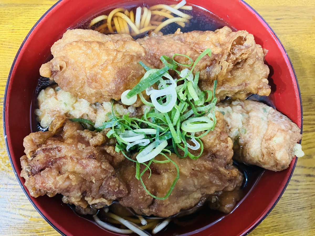 Satoshi02ME's tweet photo. #今日の晩飯
弥生軒
竹輪天鶏唐2個蕎麦 https://t.co/kawXoTLzu4