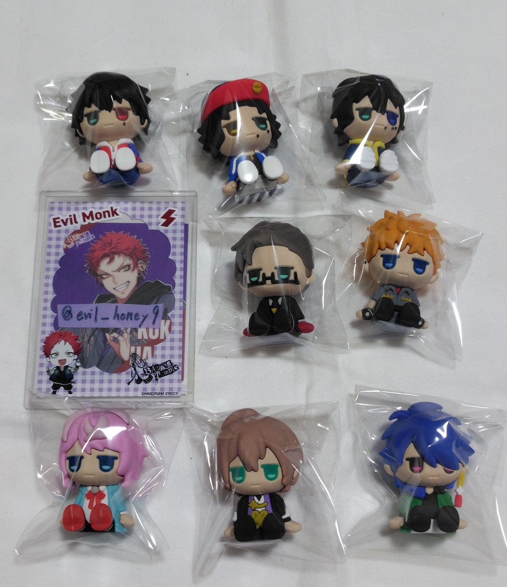 evil_honey9's tweet photo. 【交換】ヒプマイ ちょこラバ！ JIToT ラバー ぬいぐるみ SideA SideB 100均

譲→一郎、二郎、三郎、銃兎、理鶯、乱数、幻太郎、帝統

求→フィギュア簓1

✯初回の方プロカご確認お願いします🙏
✯手渡し優先

弾違いのため難しいかと思いますが条件合う方いらっしゃいましたらお声がけください https://t.co/HLZ6TBSSQz