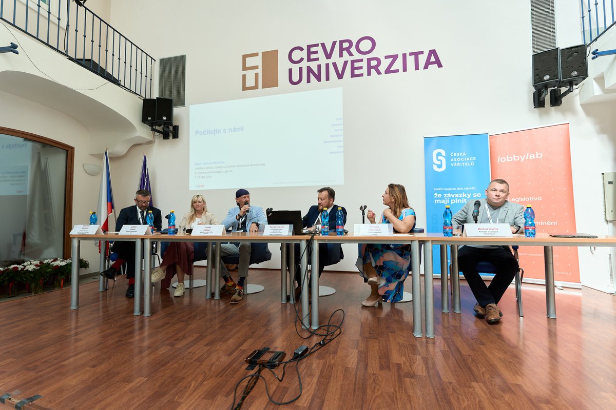 CAV_cz's tweet photo. Creditor Lab 2026 je za námi a potvrdil, že téma vymahatelnosti práva není okrajovou právní otázkou. Je to téma důvěry, odpovědnosti, ekonomiky i fungování státu. 🇨🇿

Děkujeme všem řečníkům, partnerům i účastníkům za otevřenou a věcnou debatu. https://t.co/4fKTFQQ5I3