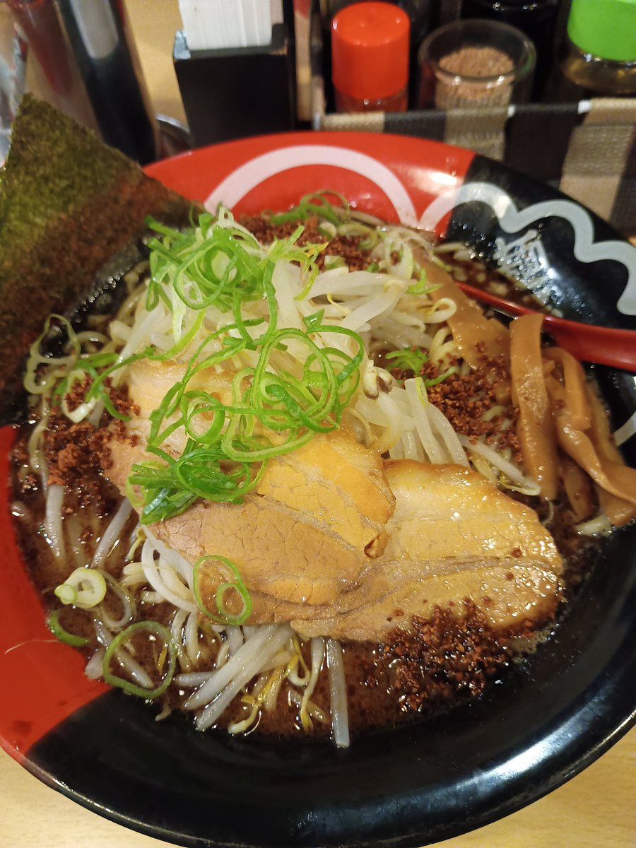 o2hey's tweet photo. 寒いのでラーメン食べてきた
今日はちゃんと食べる前に撮れました
#ステイ https://t.co/sn9Mk8rAsF