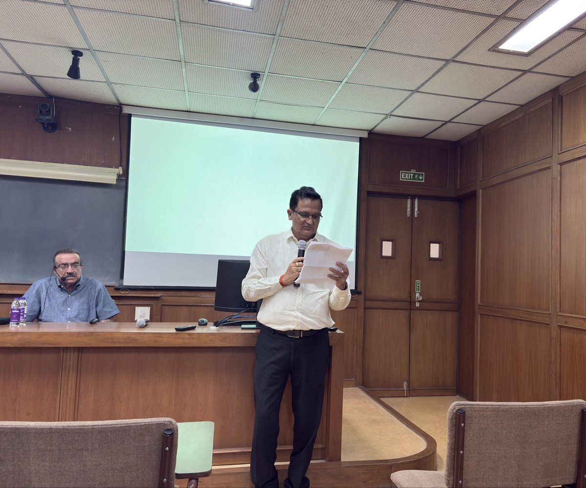 iuac_official's tweet photo. 📚 Inspiring Minds | https://t.co/iGkWB2GCyK. Summer Training Program 2026

A thought-provoking Special Lecture on “SHASTRA” was delivered by Prof. Raj Kapoor (Former Chair, Department of Medicine, University of Pittsburgh, USA), sharing profound insights on science, consciousness, meditation, and Vedic wisdom.

The session provided students with a unique perspective on the intersection of modern science and ancient knowledge, making it an enriching learning experience for all participants.