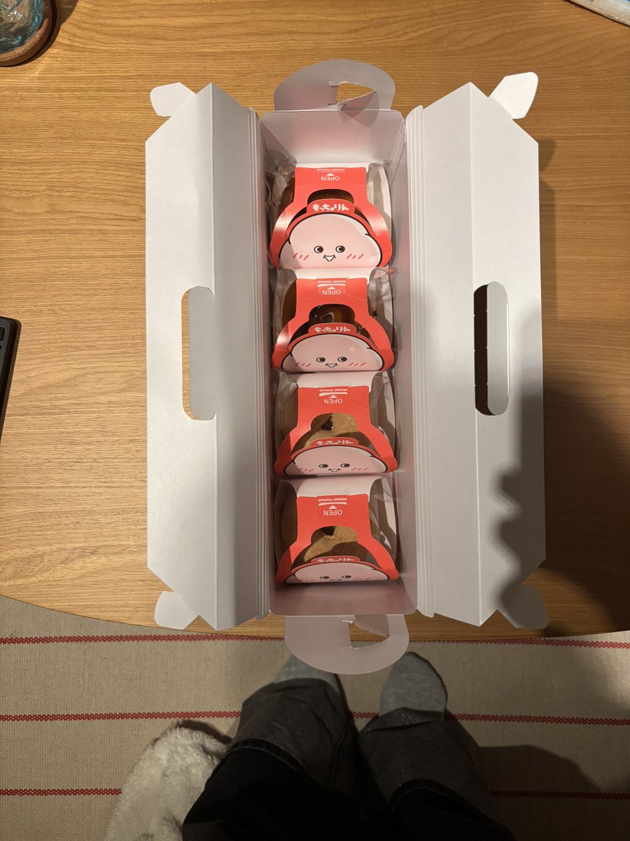 0133__a's tweet photo. 無事、お迎えできた🍩 https://t.co/3ibOMop6nT