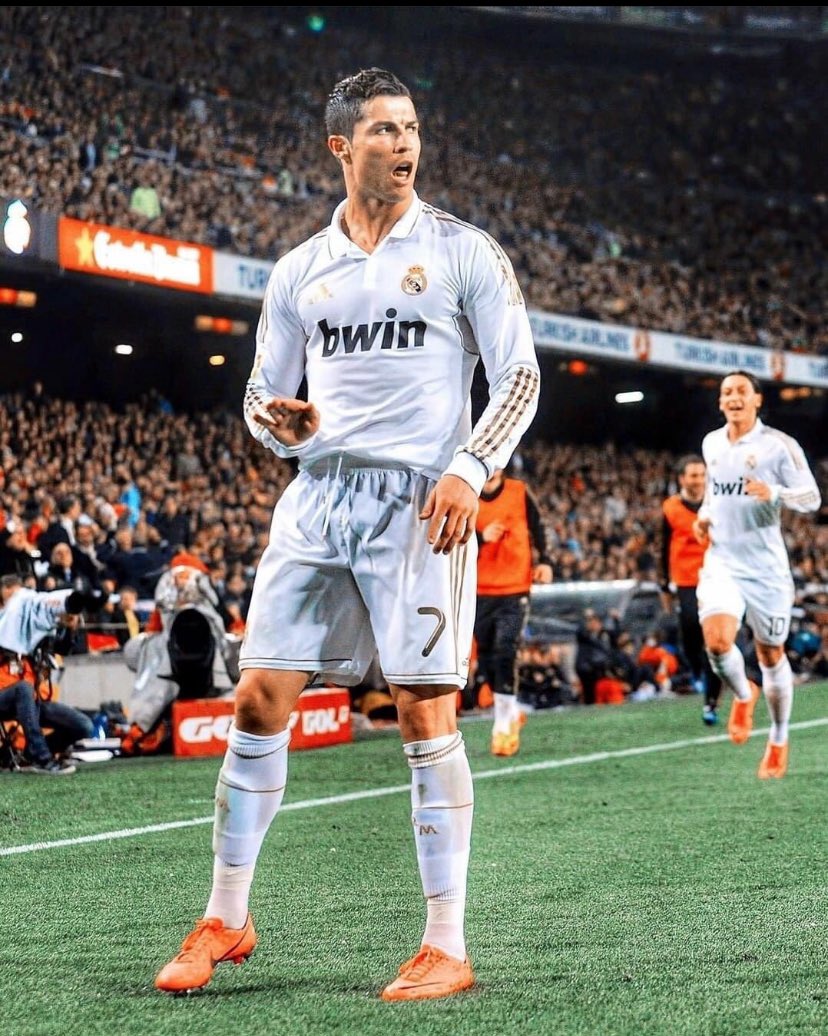 Jaggodc's tweet photo. 🚨 Rayan Cherki: "The greatest player in history? Cristiano Ronaldo." https://t.co/L3eYKX0QoA