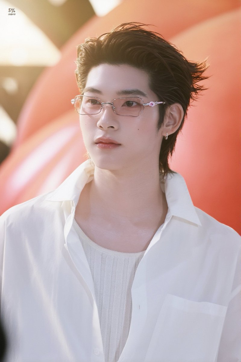 𝟱% 𝗺𝗮𝗿𝗰𝗵 — 🧸 tweet media