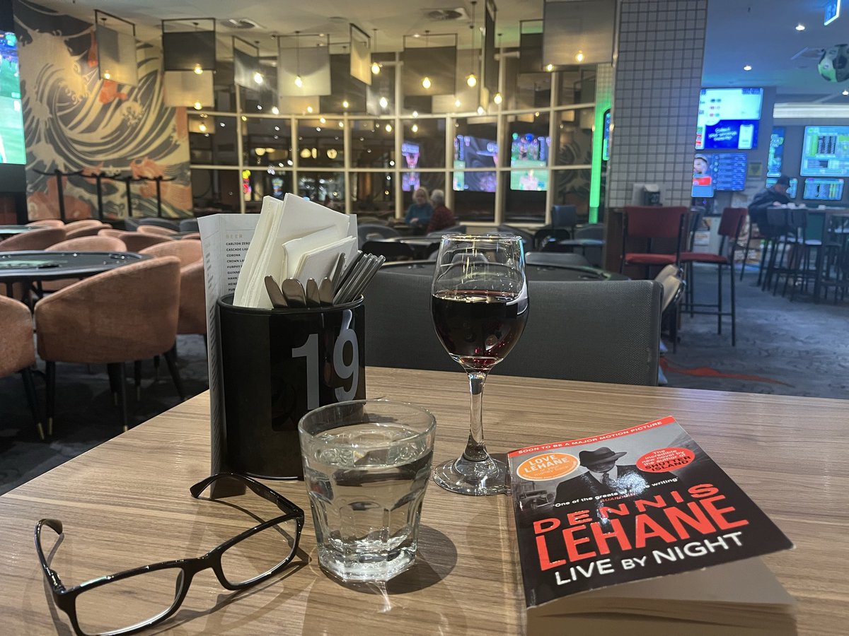 hyperno79's tweet photo. @goodreads Live By Night by Dennis Lehane https://t.co/EmmTsxPDze