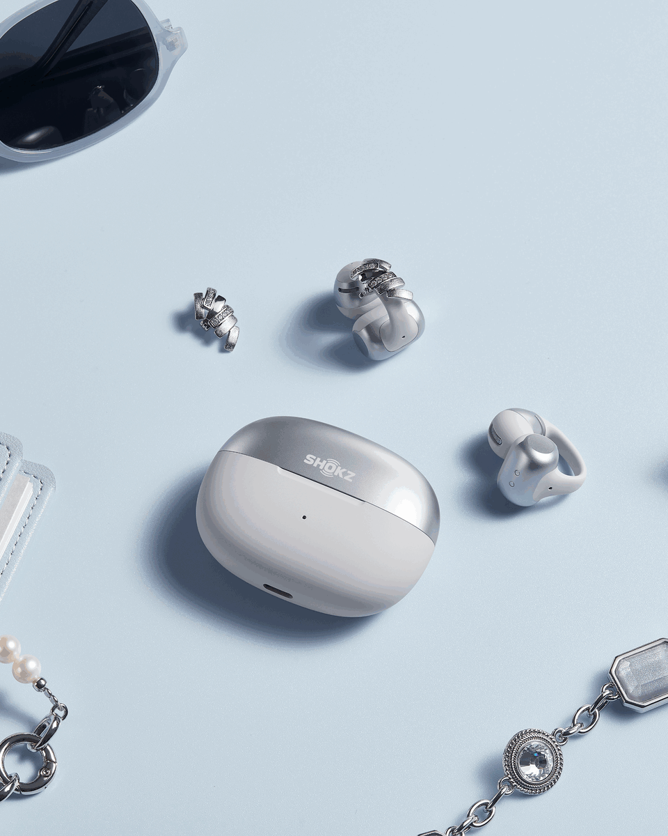 ShokzUSA's tweet photo. 🎁 GIVEAWAY TIME 🎁 
Tell us your go-to exercise track in the comments — 5 of you will win a pair of our new open earbuds.

WHAT YOU WIN
🎵 3 winners take home OpenDots 2 + a surprise earbud accessory 
🎵 2 winners take home OpenDots Air

HOW TO ENTER
✅ Follow this channel
✅ Like this post 
✅ Comment your track

 #Shokz #ClipPlayGo #Openearbuds #giveaway