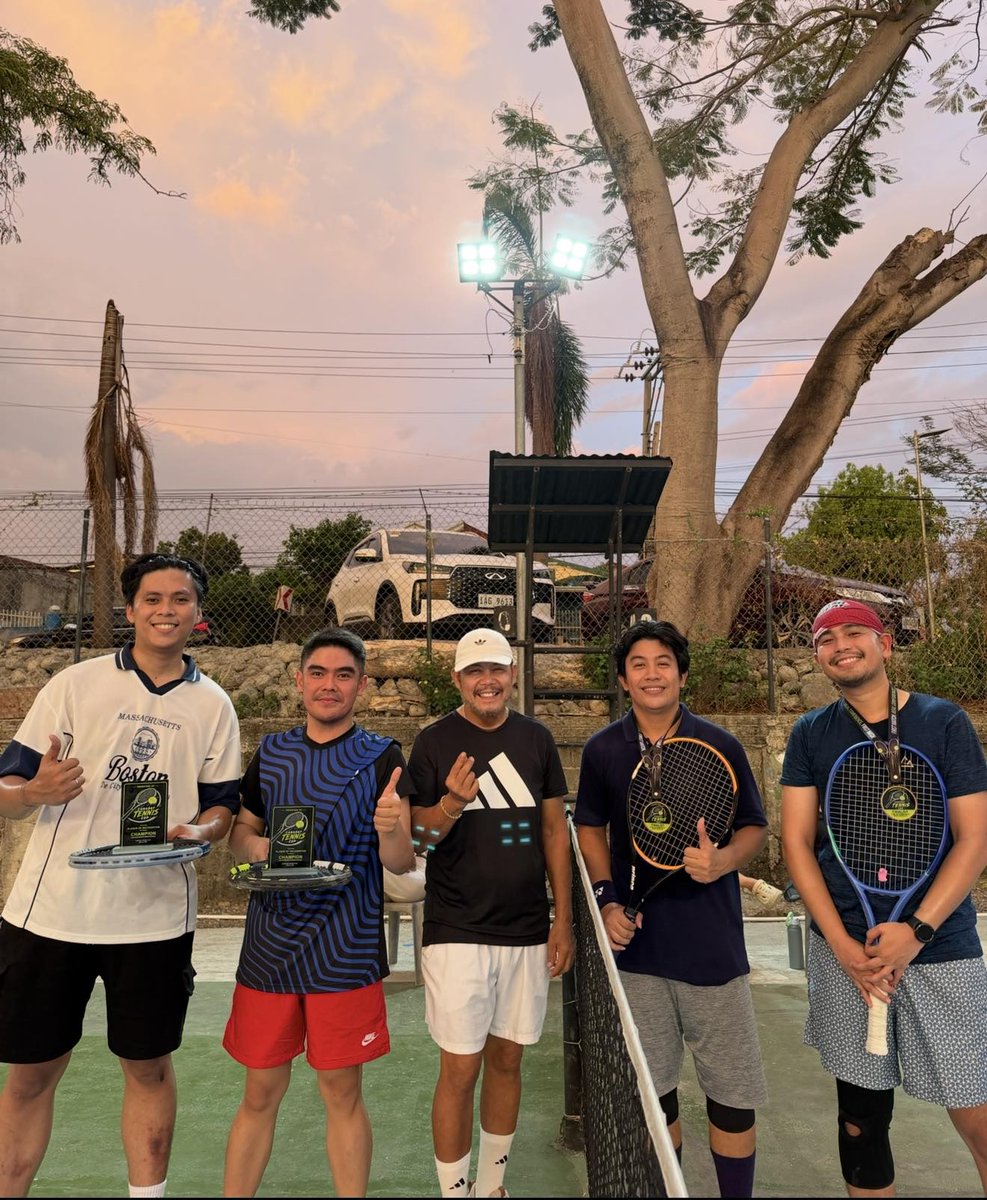 noahkuys's tweet photo. 1 month back in tennis. Doubles 1st Runner-Up. 🎾🥈

Not the trophy I wanted, but proof that I'm heading in the right direction. One match, one practice, one comeback at a time.

#Tennis #ProgressOverPerfection https://t.co/UCnDTrMy95