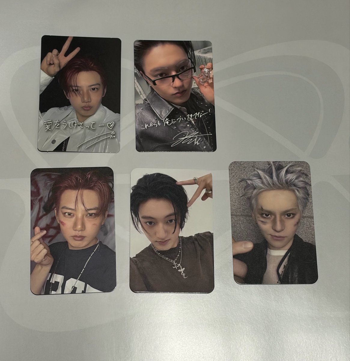 _dongl0v's tweet photo. treasure 交換

譲 
･REDジュンギュ
･ICE ハルト
･タワレコ特典 ハルト
･HMV特典 ジュンギュ、ヨシ

求
同種 ドヨン

郵送希望です。
#treasure #treasure交換 https://t.co/EXBvCixQoz