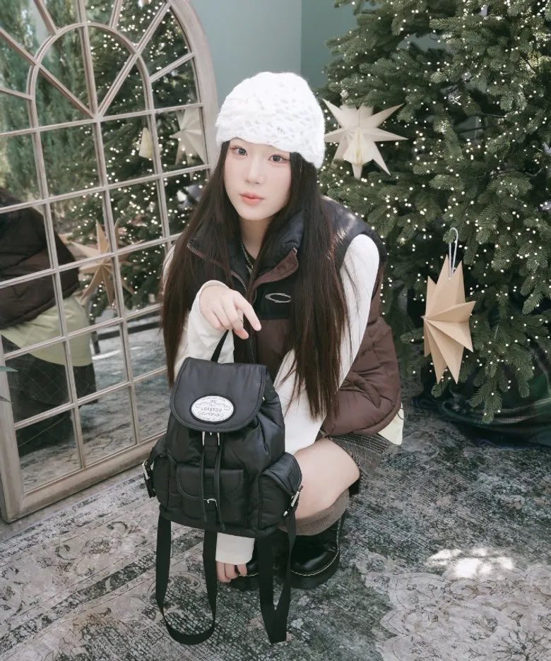 prevnseoul's tweet photo. ꒰ Pre ꒱ Lotsyou ⊹*⟡ 🎶🖤*໒꒱ ‧₊˚
nostalgia chubby backpack black สีขายดี
★ ลด 36% เหลือ 2490.- ส่งฟรี (มัดจำ 1250.-)
🛩️ ส่งกลับแอร์ ♡ รับพรีจนกว่าคูปองจะหมดค่ะ
#lotsyou #lostyoubag #พรีออเดอร์เกาหลี https://t.co/JZsWc9b92S