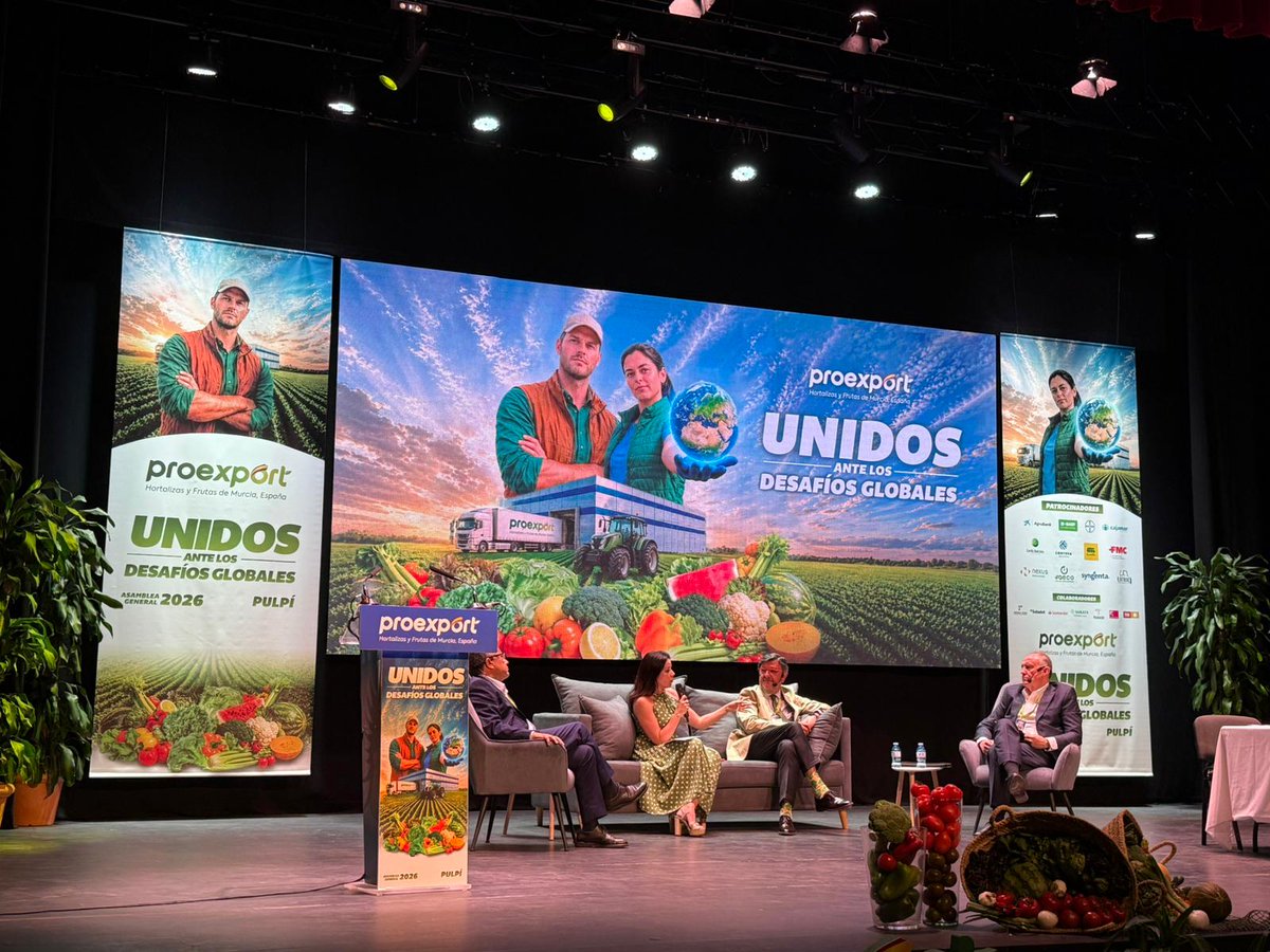 scrats_regantes's tweet photo. La Comunidad de Regantes de Pulpí ha recibido el “Reconocimiento a toda la trayectoria” en la Asamblea Anual de @Proexport_Spain, un merecido homenaje a décadas de compromiso, esfuerzo y defensa de una agricultura moderna, eficiente y sostenible.
#SCRATS #Trasvase https://t.co/nXKZ4yOYin