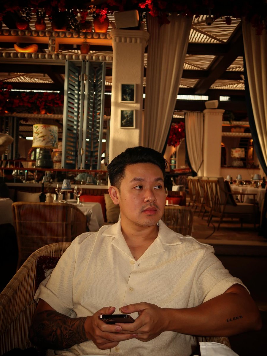 Danielmktran's tweet photo. A few years ago I was one of the first guys in the Netherlands making real money with e-commerce.  

Dutch e-commerce is no joke. We were early & winning. 

Then I lost it all.  Not because the business failed. 

The business was struggling with cash flow. And instead of protecting myself first, I kept paying everyone. 

Every employee. Every month. Until there was nothing left.  

I thought that was the right thing to do. It nearly destroyed me.  

Here's what nobody tells you about losing something you built: the hardest part isn't the money.   

-It's the weight of people who believed in you. Who relied and count on you.   

The pain of going from thinking you have a lot of money to nothing while everyone's watching rewired how I think about business forever.  

Now I'm smarter about cash and structure. 

There's a concept I had to learn the hard way: selflessly selfish.  

If the business isn't producing cash flow, you can't bleed yourself dry paying others. 

You have to create a plan. Fast. Because a dead founder helps nobody.  

That's why I operate differently today.