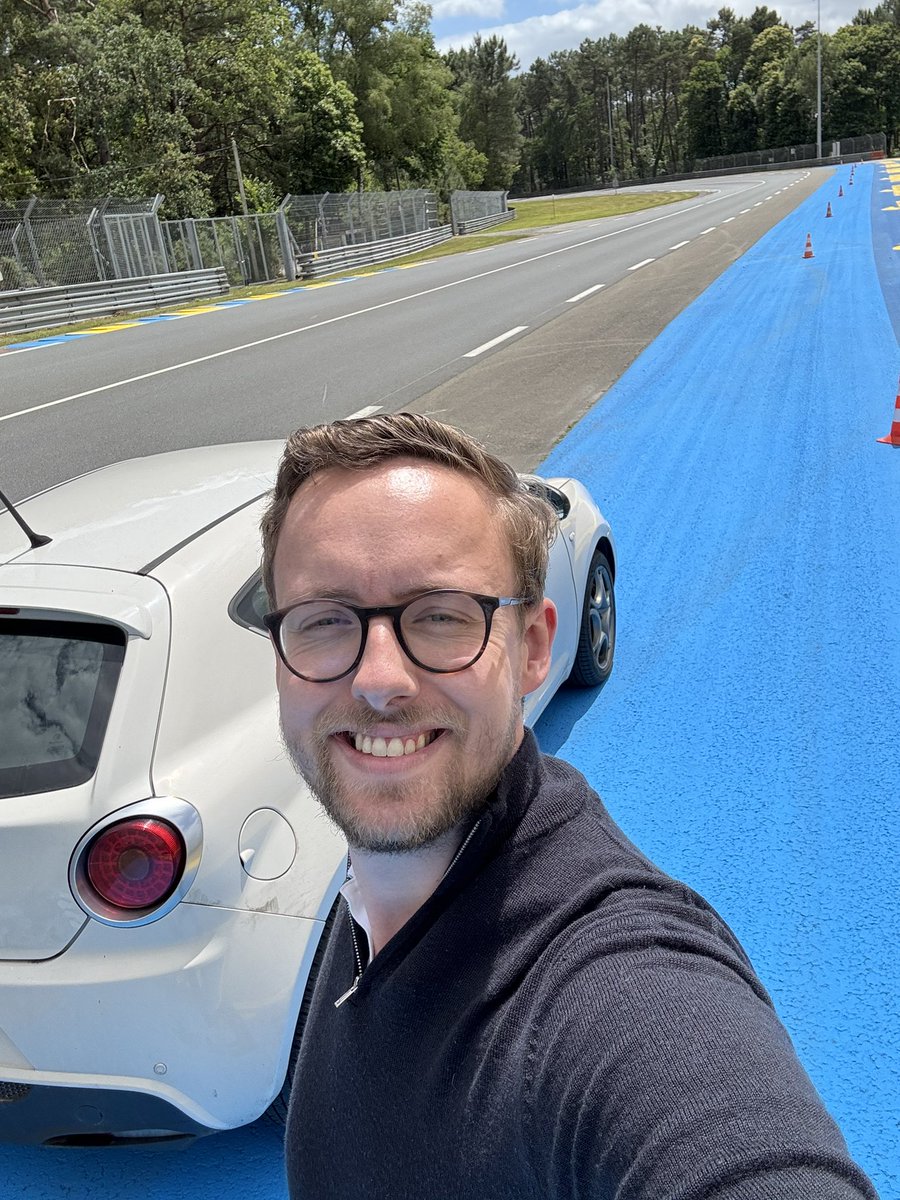 daveye97's tweet photo. Bonjour 👋

Proud and privileged to have been at Le Mans every year since 2018. Let’s make it a good one! https://t.co/j9Jxz4UMCp