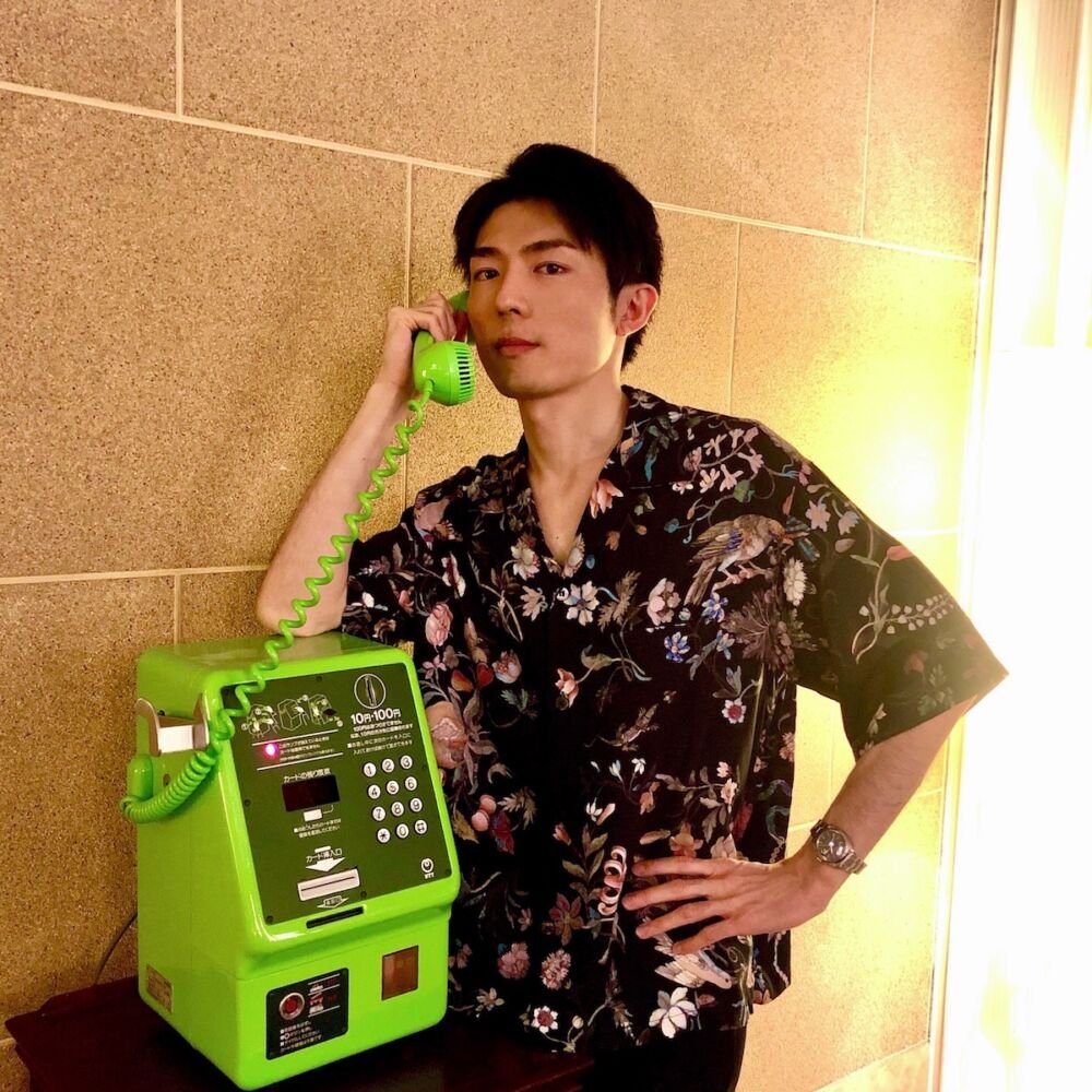 Spincoaster's tweet photo. 【NEWS】Guchon、アムステルダム発のレーベル〈Flâneur Music〉より新作『Lovv ep』リリース

00年代のサウンドを現代的な手法によりアップデートした一作 https://t.co/wfxNwJxTlL @guchon https://t.co/iLf7FkZScV