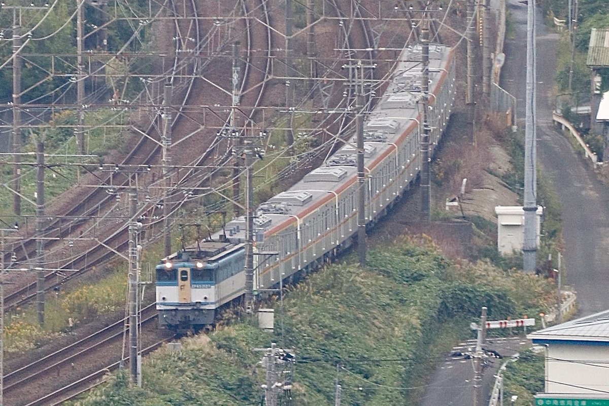 60020Butler's tweet photo. #EF65の日
甲種輸送のお供 https://t.co/Dug7GP3PMD
