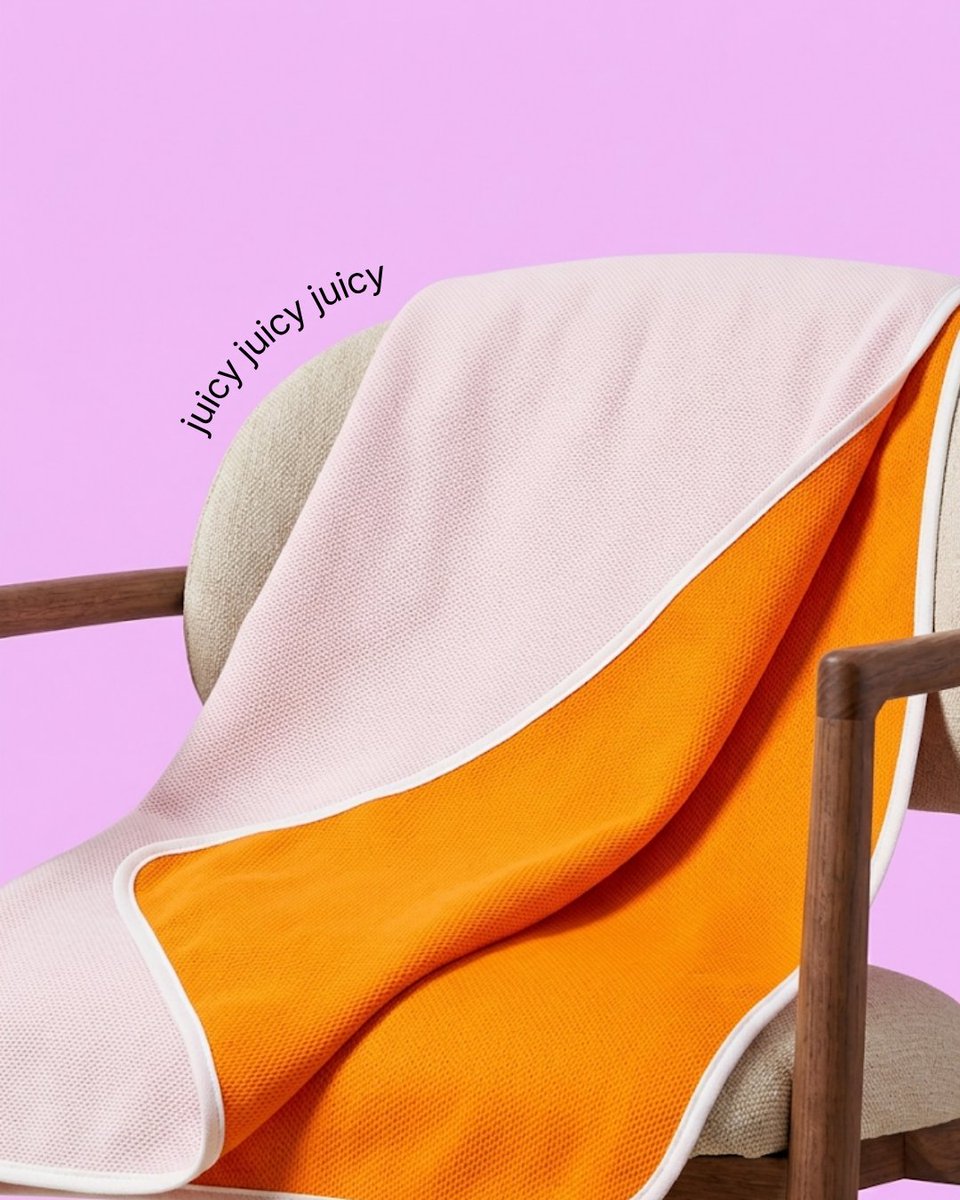 HelloNancy_X's tweet photo. get wet, stay dry. 💦 get yours, link in bio 😉 https://t.co/AiI62sMyOb