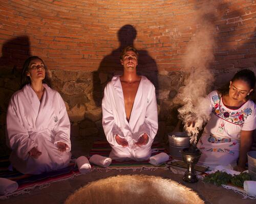 spabusinessmag's tweet photo. Solmar Hotels and Resorts offers Temazcal ceremony for #GlobalWellnessDay2026 #JoyMagenta @SolmarResorts #spa https://t.co/PEWaCBEtNr https://t.co/vq2ZQR5Efp