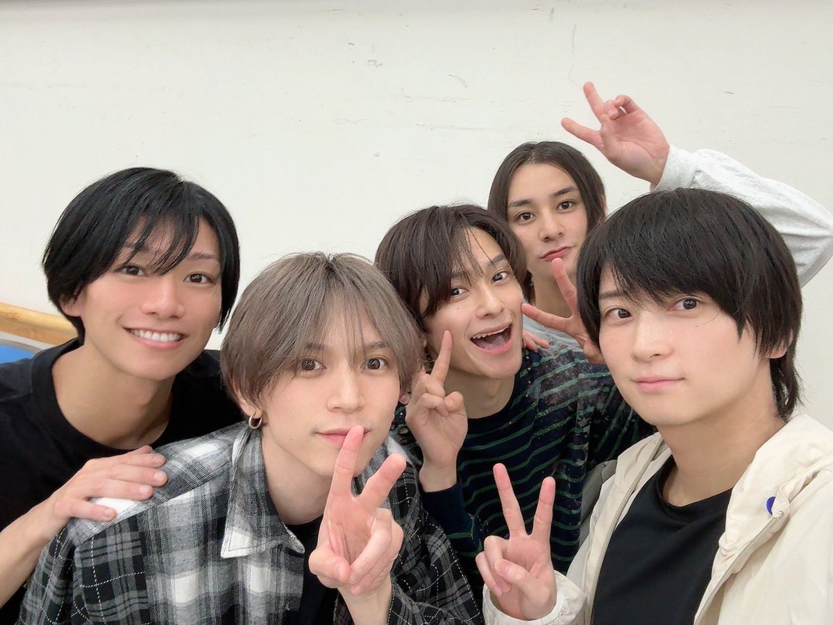 nattu515's tweet photo. 毎日頭パンクしていますが
楽しんでます！！
#あんステ https://t.co/zVGMAfjxgc