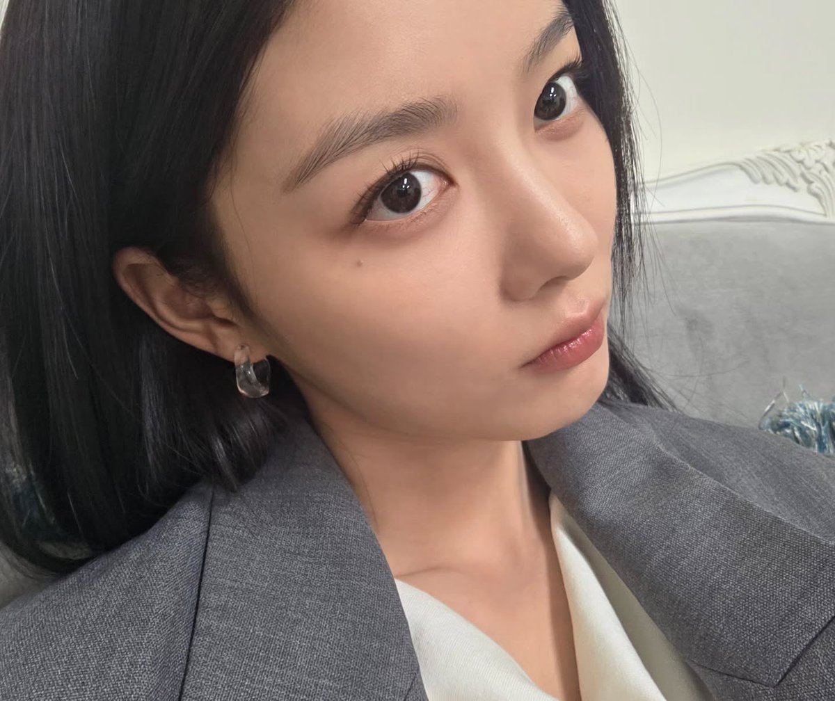 allspring0922's tweet photo. 260605 #김유정 인스타그램

배부르게 오뚝오뚝 !

오오오오오뚜기♡ https://t.co/GXW7bEudiQ
