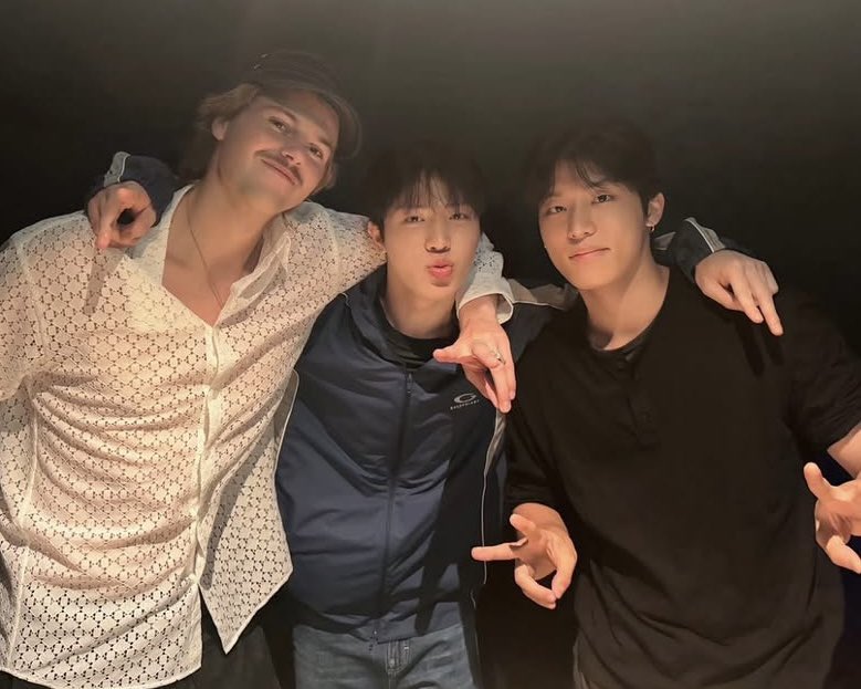 sjhfilters's tweet photo. OMG finally junghwan &amp; jeongwoo with ruel !!! 😭😭🤍 https://t.co/Z5o8GmQWIx
