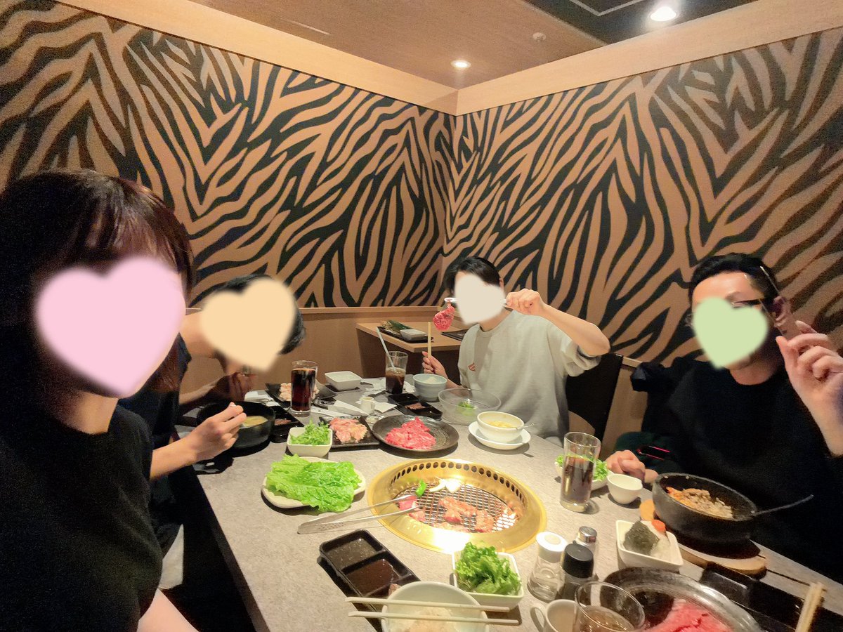 riapi_s_1999's tweet photo. 私事ですが、本日誕生日を迎えました🎂✨

今年も大好きなリアルピースをたくさん応援していきます🌈📣

いつも仲良くしてくれるみなさん、ありがとうございます！
これからもよろしくお願いします🫶

たくさんのお祝いメッセージありがとうございます😭❤️‍🔥

家族で焼肉🥩牛タンと牛ユッケうまうま😋 https://t.co/HGes1Nd6mc
