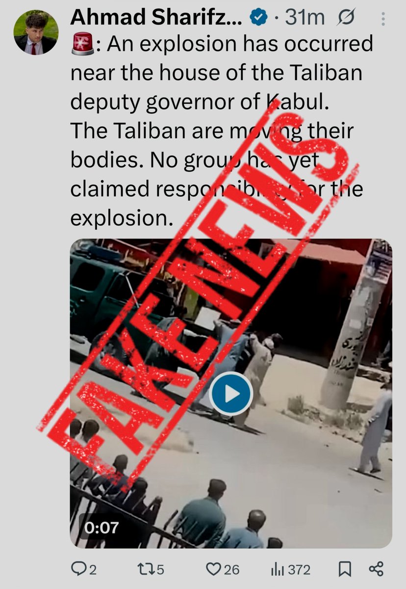 WakhanIntel's tweet photo. 🚨 اہم وضاحت 
کابل میں ایک شخص اپنے بیگ میں دھماکہ خیز مواد منتقل کرنے کی کوشش کر رہا تھا، تاہم مذکورہ مواد منزل تک پہنچنے سے پہلے ہی اس پر پھٹ گیا۔

ابتدائی معلومات کے مطابق، دھماکہ خیز مواد منتقل کرنے والا شخص زخمی ہو گیا اور علاج کے لیے اسپتال منتقل کر دیا گیا ہے۔ جبکہ واقعے کے نتیجے میں ایک شہری بھی معمولی زخمی ہوا ہے۔

ذرائع کا کہنا ہے کہ واقعے کے حوال�� سے سنجیدہ تحقیقات جاری ہیں، تاہم تاحال واقعے کی نوعیت اور محرکات کے بارے میں مزید تفصیلات سامنے نہیں آئی ہیں۔