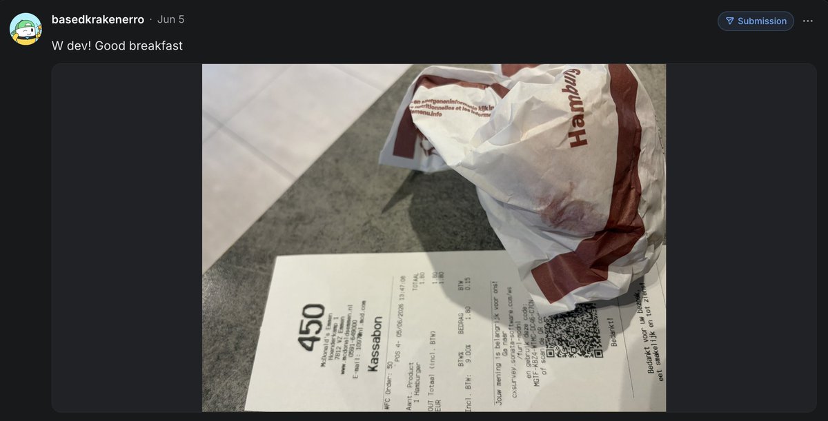 McBounty25ov's tweet photo. other projects have roadmaps
we have a menu. 4th burger is out LFG https://t.co/DzJ4ZfTff5